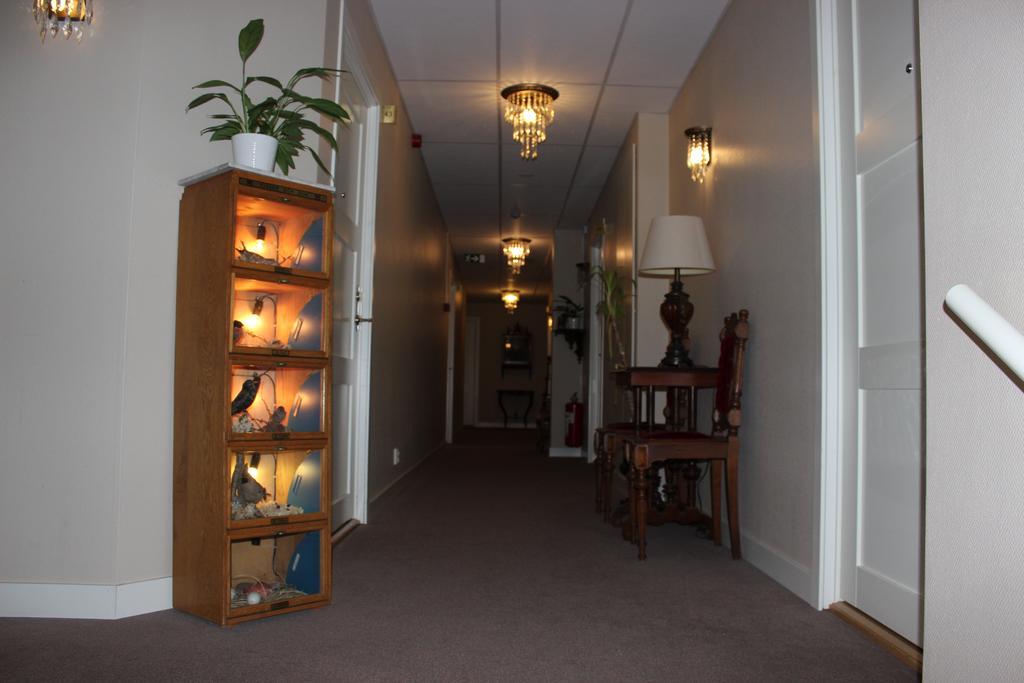 Hotell Laeckoe Lidköping Exteriér fotografie