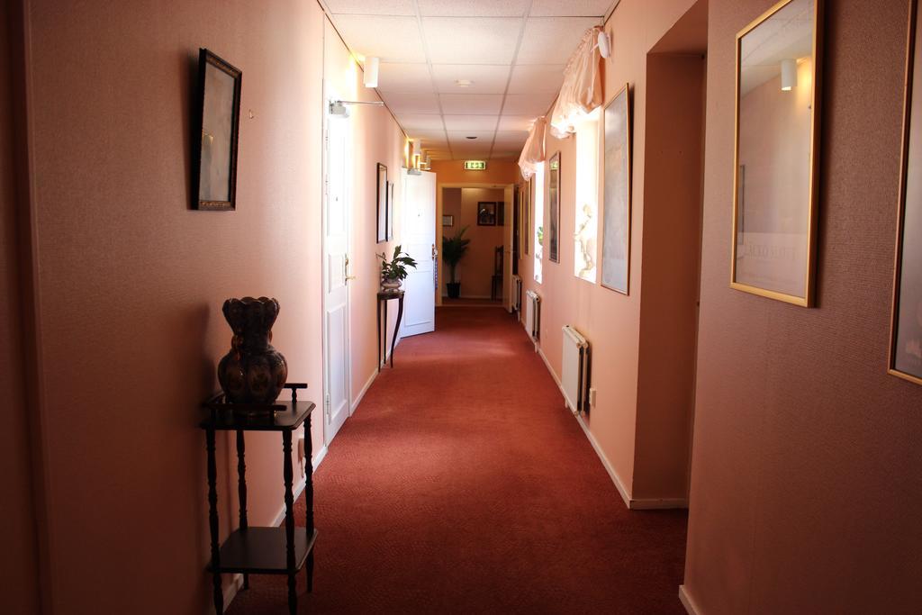 Hotell Laeckoe Lidköping Exteriér fotografie