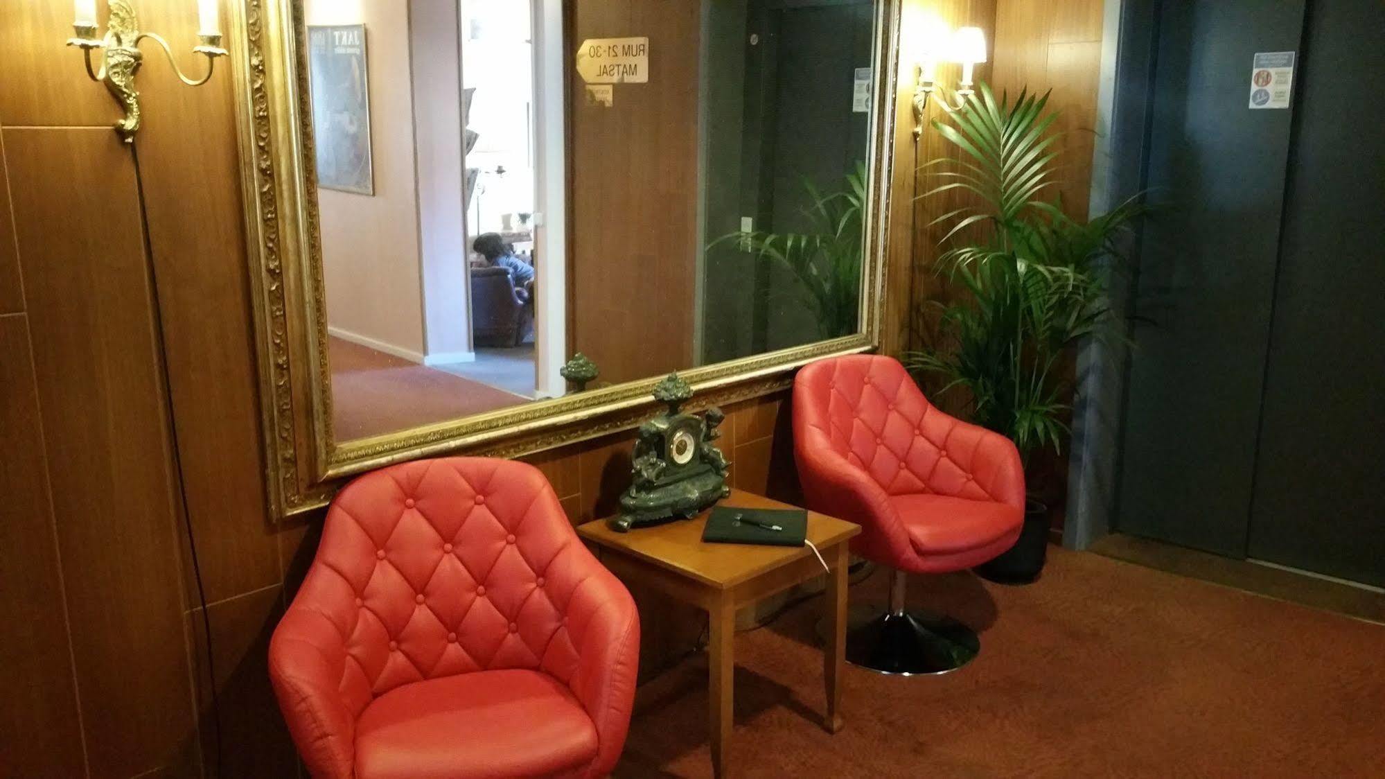 Hotell Laeckoe Lidköping Exteriér fotografie